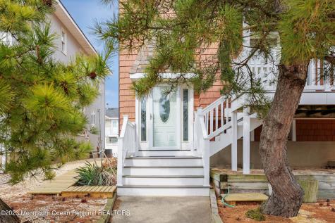1 New Jersey Avenue Lavallette NJ 08735