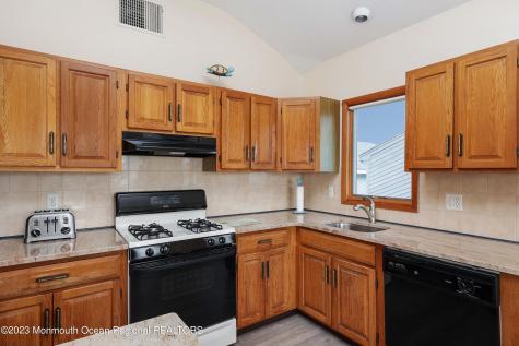 1 New Jersey Avenue Lavallette NJ 08735