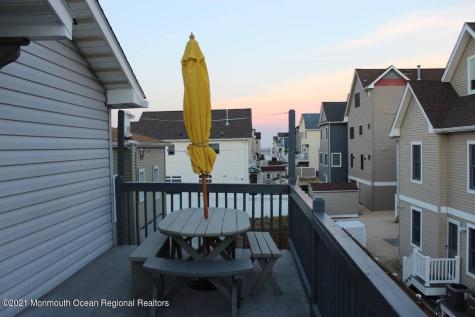 61 Fielder Avenue Ortley Beach NJ 08751