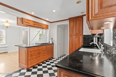 608 Corlies Avenue West Allenhurst NJ 07711