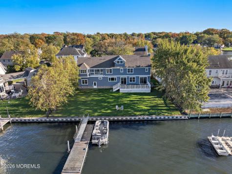 443 Driveway Oceanport NJ 07757