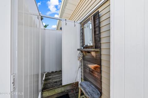 144 Peter Road Beach Haven West NJ 08050