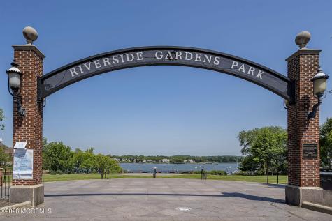 96 Lake Shore Drive Red Bank NJ 07701