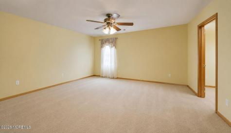 31 Oakland Drive Jackson NJ 08527