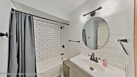 31 Oakland Drive Jackson NJ 08527