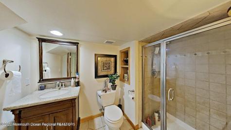 31 Oakland Drive Jackson NJ 08527