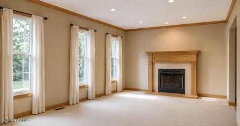 31 Oakland Drive Jackson NJ 08527
