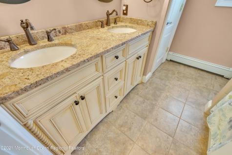 43 Woodhaven Road Toms River NJ 08753