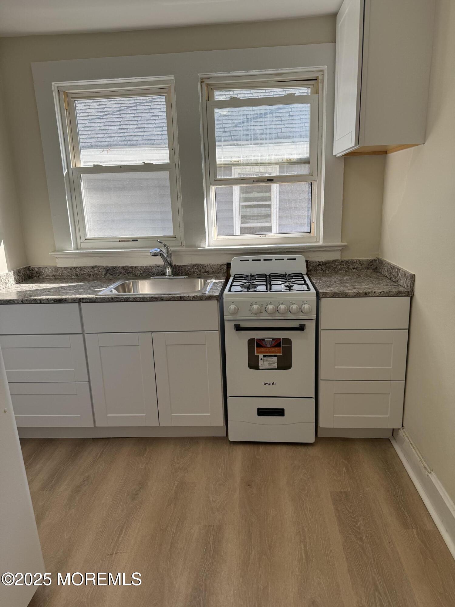 103 Seabreeze Way Keansburg NJ 07734