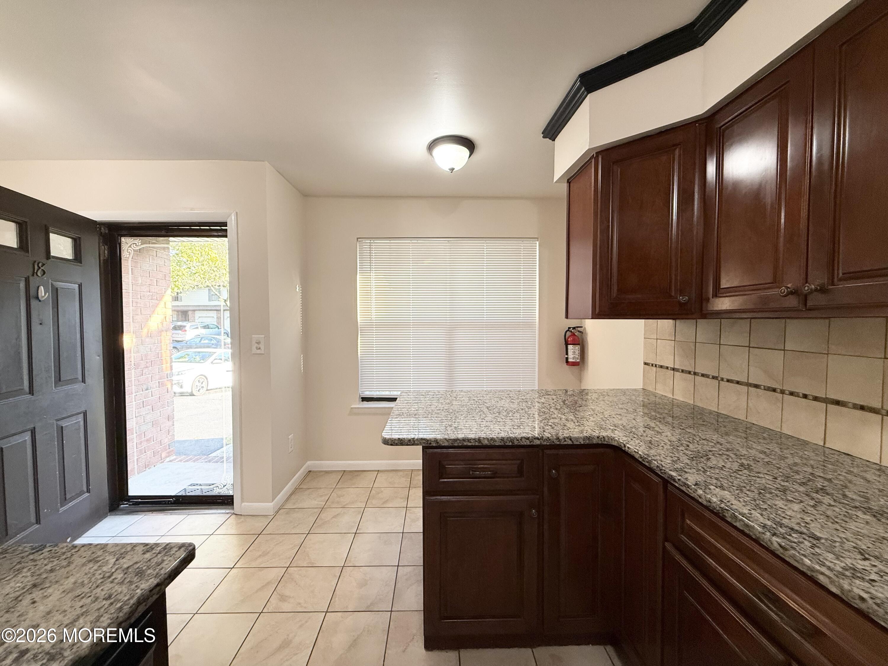 18 Dogwood Drive Edison NJ 08820
