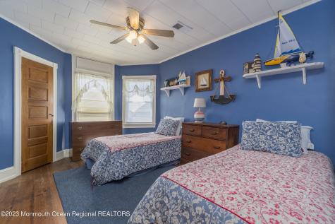 34 4th Avenue Seaside Park NJ 08752