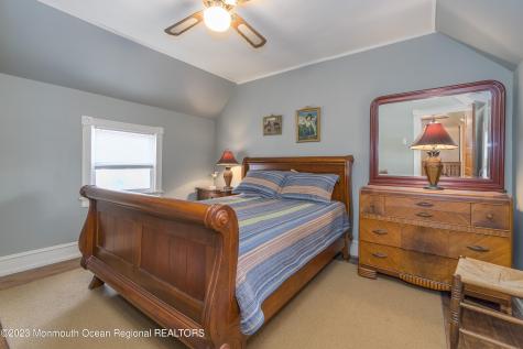 34 4th Avenue Seaside Park NJ 08752