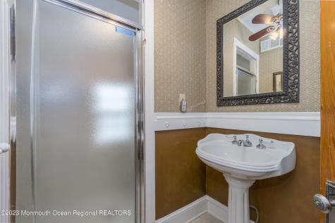 34 4th Avenue Seaside Park NJ 08752