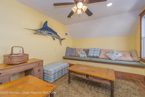 34 4th Avenue Seaside Park NJ 08752