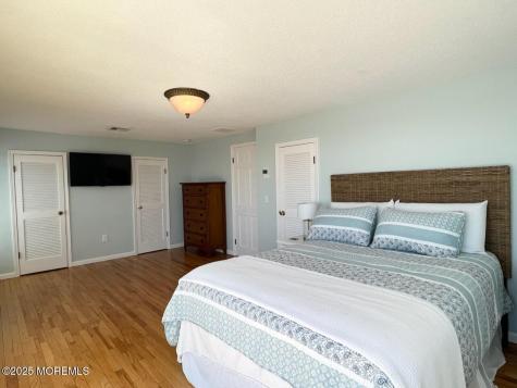 245 24th Avenue Seaside Park NJ 08752