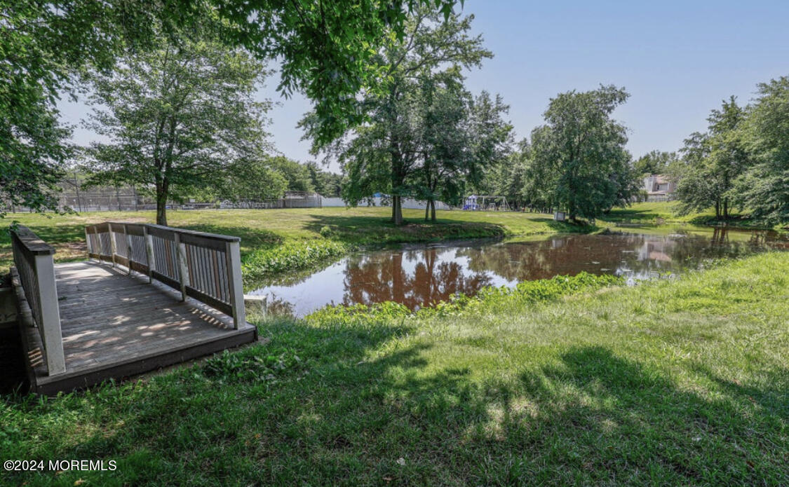 127 Bedford Place Morganville NJ 07751