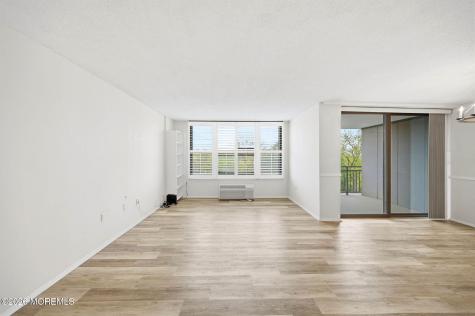 1 Scenic Drive Highlands NJ 07732