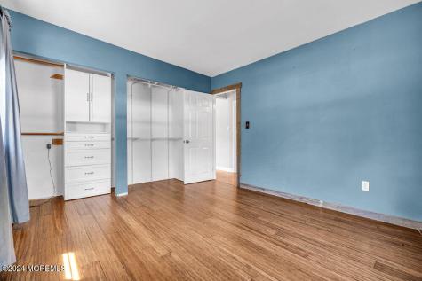 105 Longfellow Avenue Toms River NJ 08753