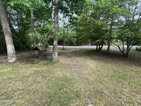 125 Lower Shore Road Barnegat NJ 08005
