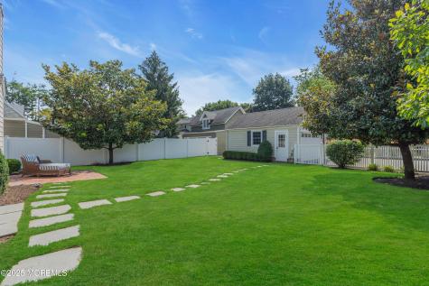 57 W River Road Rumson NJ 07760