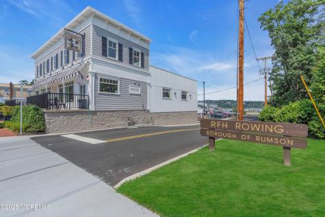 57 W River Road Rumson NJ 07760