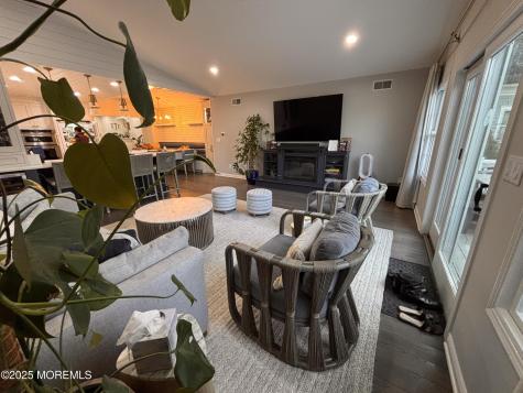 330 Sylvania Avenue Avon-by-the-sea NJ 07717