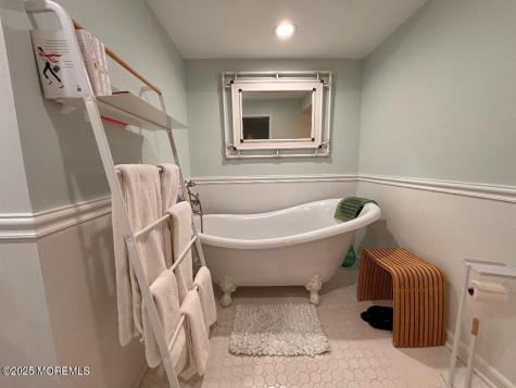 330 Sylvania Avenue Avon-by-the-sea NJ 07717