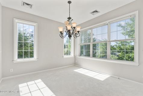 327 Mill Pond Way Eatontown NJ 07724