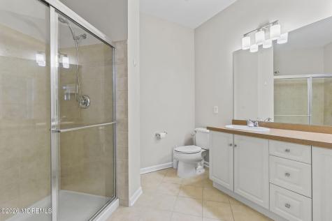 327 Mill Pond Way Eatontown NJ 07724