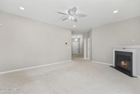 327 Mill Pond Way Eatontown NJ 07724