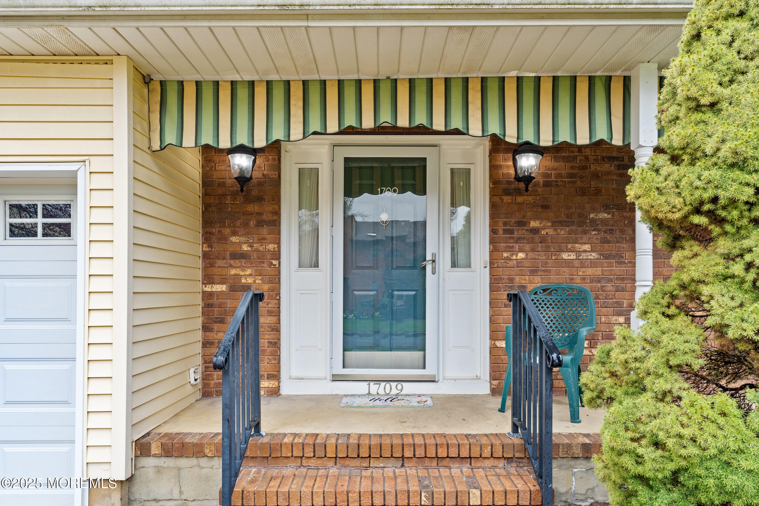 1709 Fanwood Street Oakhurst NJ 07755