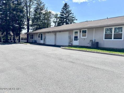 43C Edinburgh Lane Manchester NJ 08759