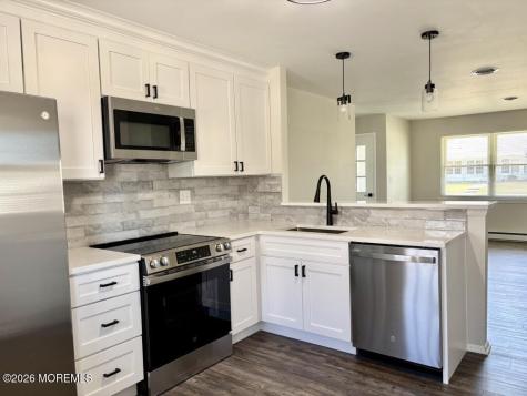 43C Edinburgh Lane Manchester NJ 08759