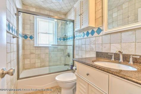 10 4th Avenue Ortley Beach NJ 08751