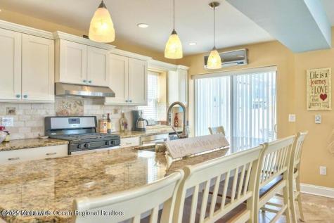 10 4th Avenue Ortley Beach NJ 08751