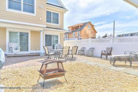 10 4th Avenue Ortley Beach NJ 08751