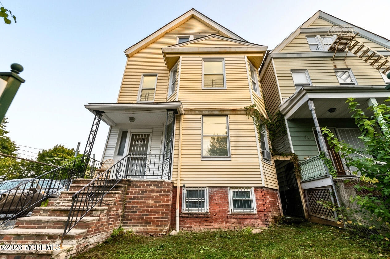 148 Fairmount Avenue Newark NJ 07103