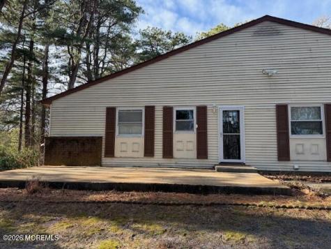 16 Ivy Court Whiting NJ 08759