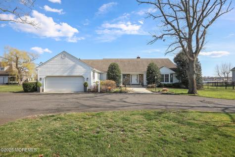 92 Gooseneck Point Road Oceanport NJ 07757