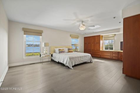 92 Gooseneck Point Road Oceanport NJ 07757