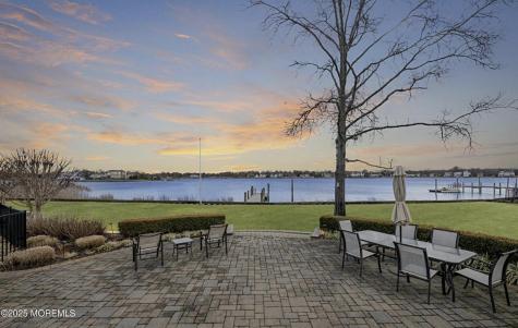 92 Gooseneck Point Road Oceanport NJ 07757