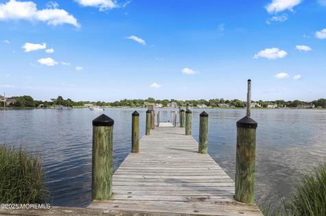 92 Gooseneck Point Road Oceanport NJ 07757