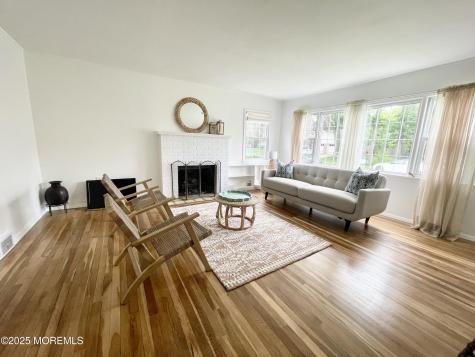 612 Myrtle Avenue West Allenhurst NJ 07711