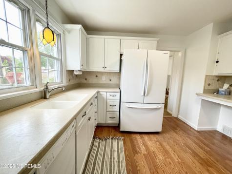 612 Myrtle Avenue West Allenhurst NJ 07711