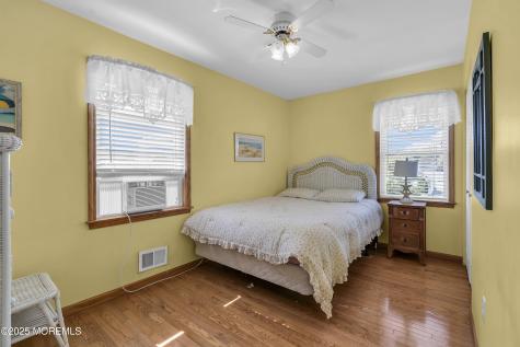 143 Lake Avenue Manasquan NJ 08736