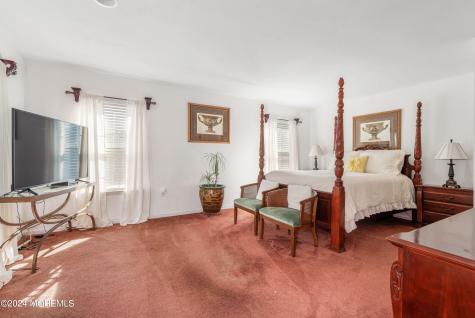 4 Scottsdale Court Jackson NJ 08527