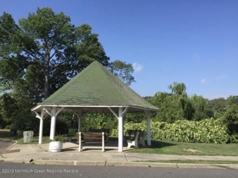 102 Lake Drive Allenhurst NJ 07711