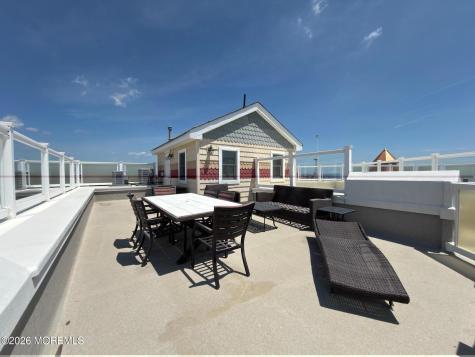 21 Blaine Avenue Seaside Heights NJ 08751
