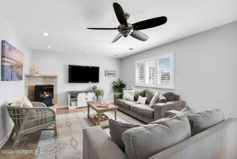 327 Tide Pond Road Mantoloking NJ 08738