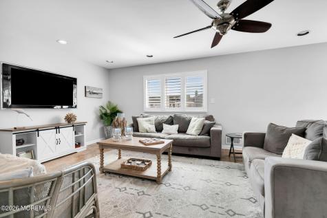 327 Tide Pond Road Mantoloking NJ 08738